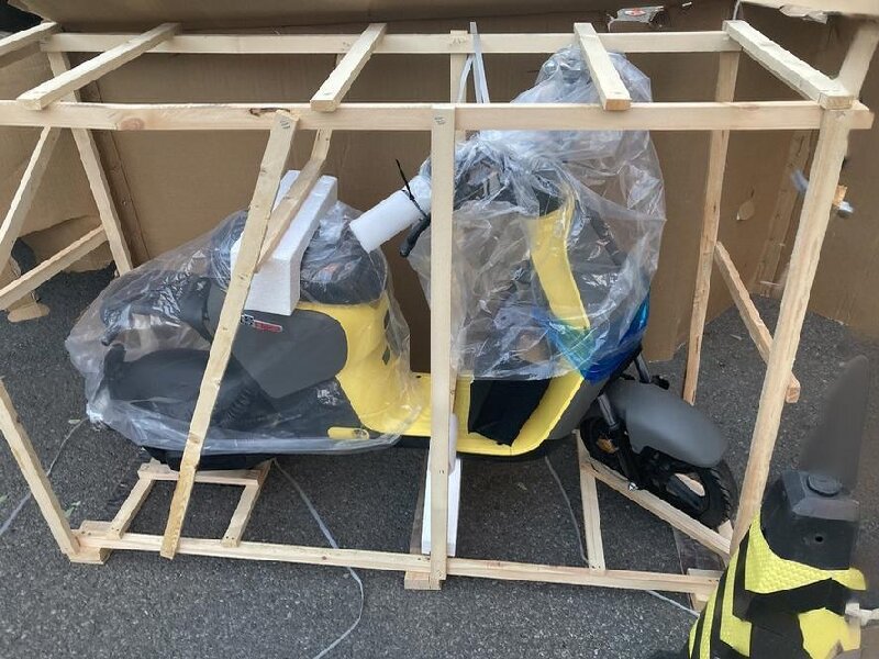 成都到石屏電動(dòng)車托運(yùn)物流公司