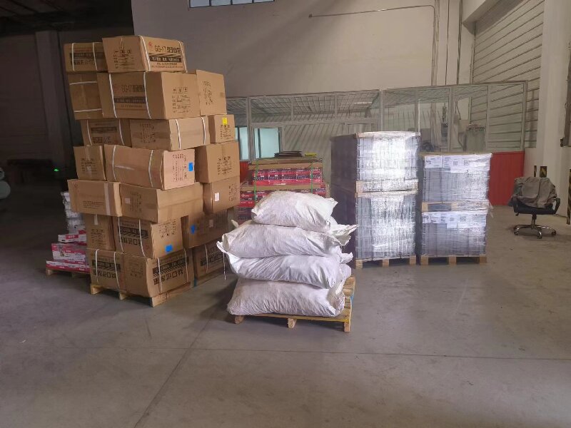 義烏到霍爾果斯貨運(yùn)公司