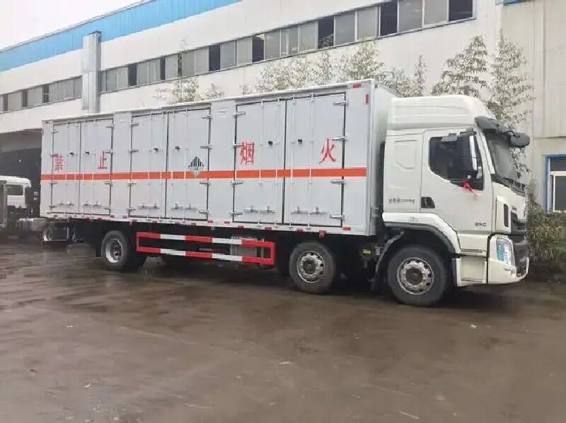 成都到扎賚特旗物流